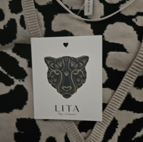 Fine Gauge Sweater - Picture 5 of 6